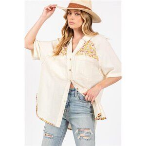 NWT SAGE + FIG Full Size Floral Detail Button Up Short Sleeve Shirt